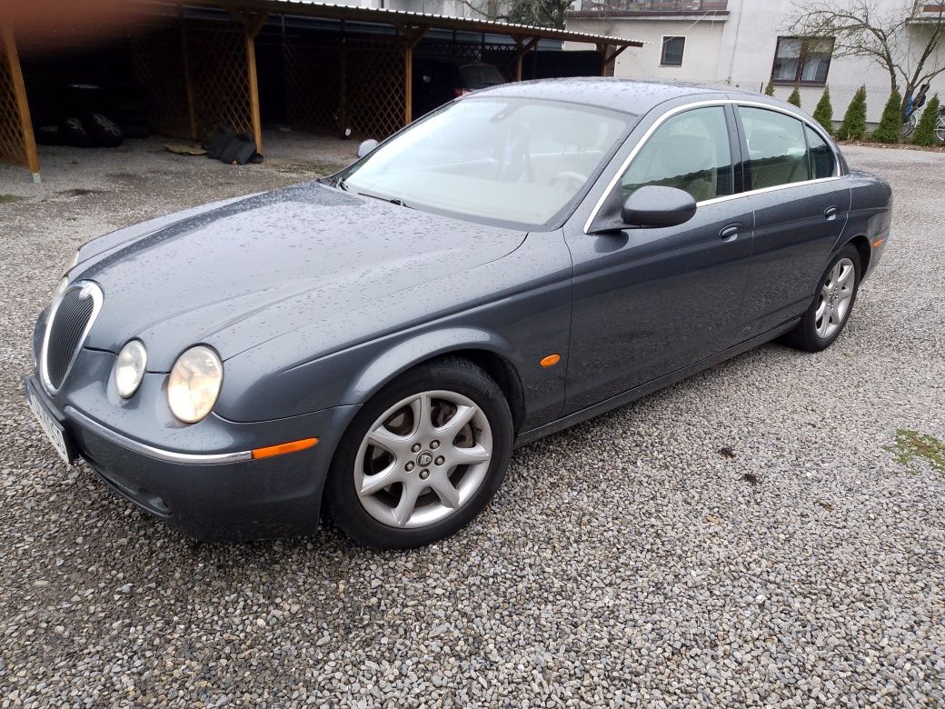 Jaguar s type 2.7d lift zadbany bez rdzy