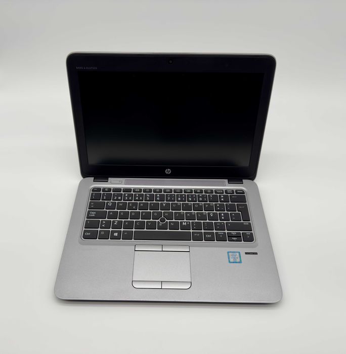 HP EliteBook 820 G3 | i5-6300U | 16GB | 512GB SSD | 1 ANO GARANTIA