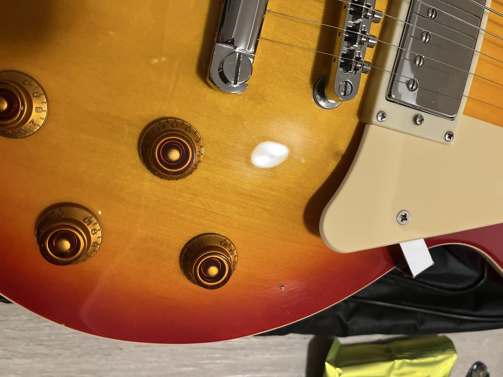 Gitara elektryczna Les Paul Jay Turser JT-220  CS z pokriwcem + struny
