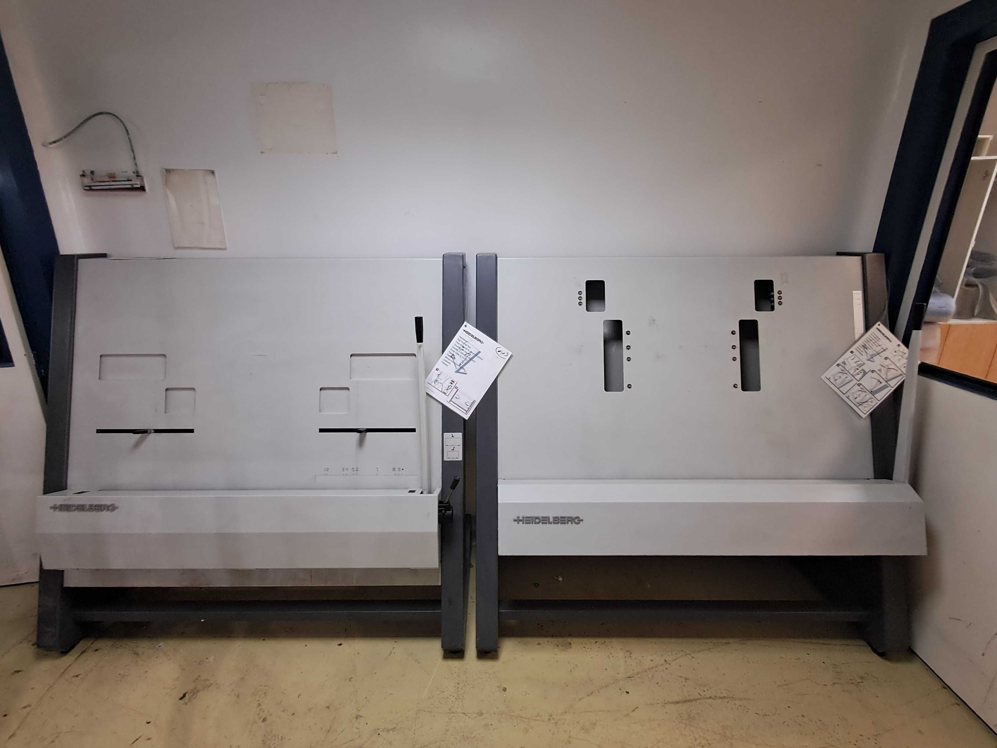 Conjunto de Máquina de Furar e Dobrar HEIDELBERG