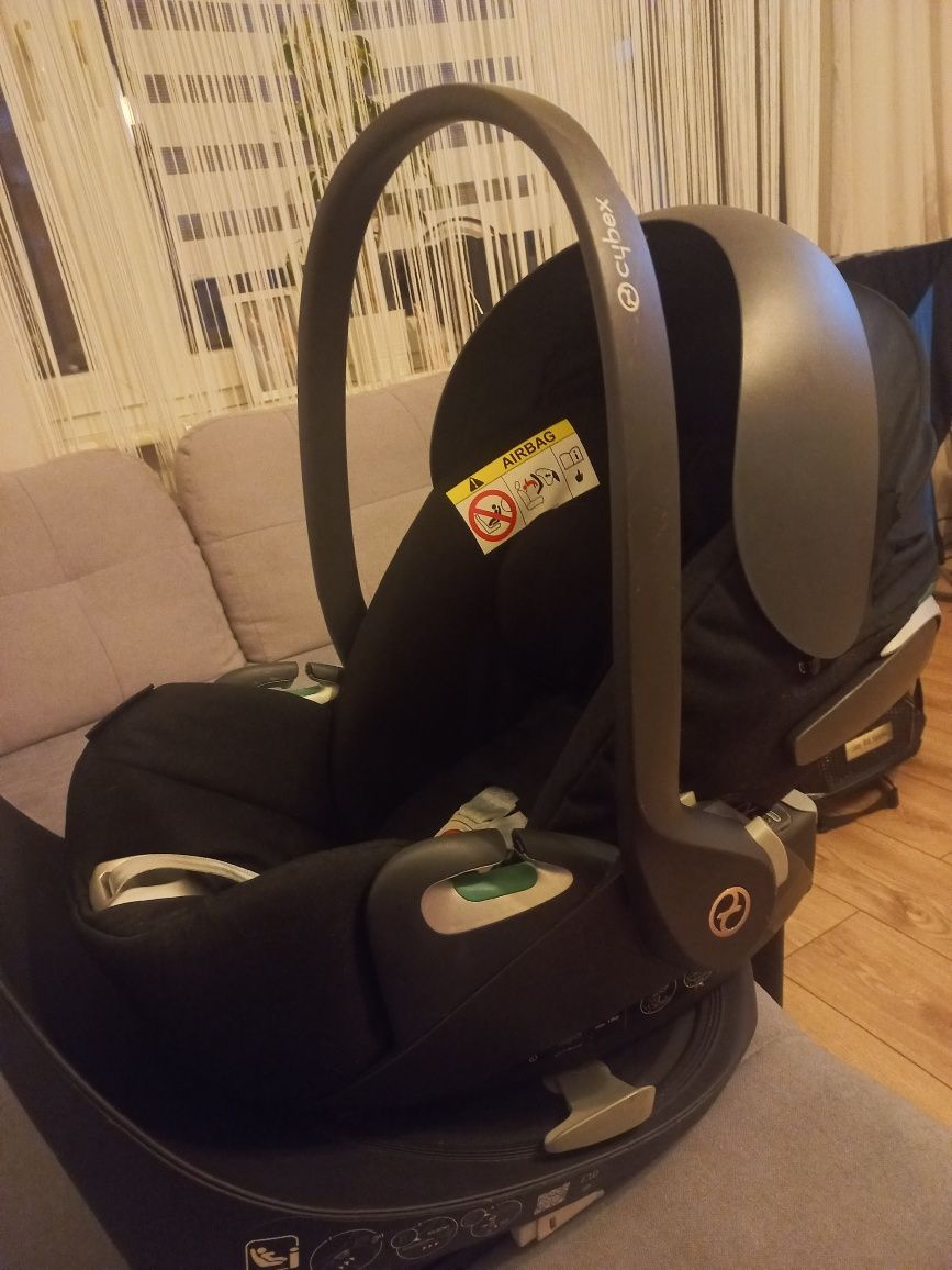 Fotelik Cybex Cloud Z2 i-size (z bazą obrotową)