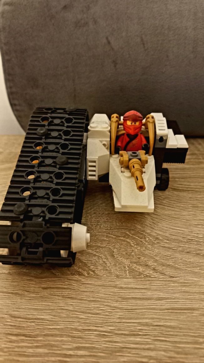 Zestaw klocków Lego Ninjago 71739