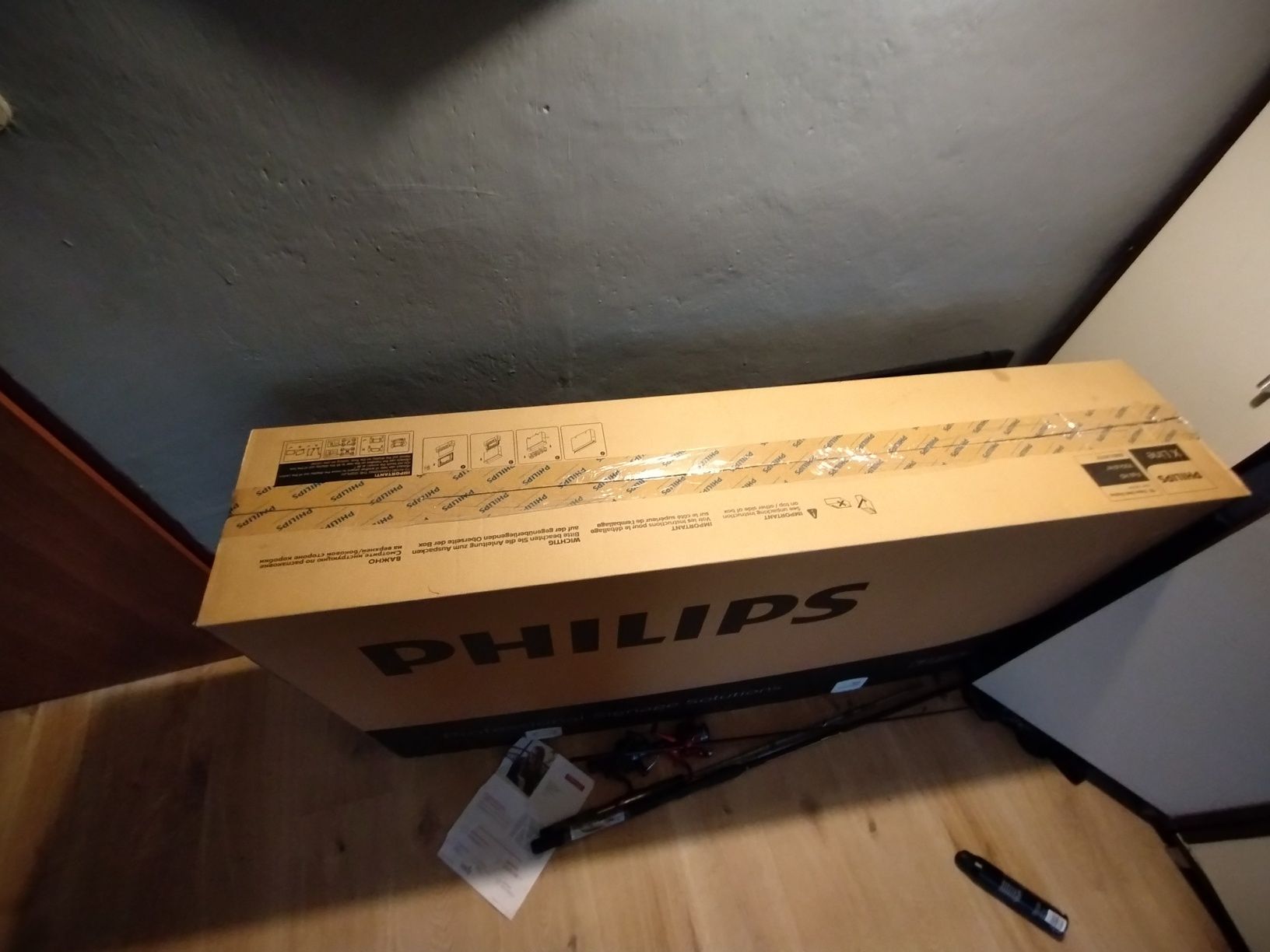 Monitor Philips 55BDL3107X