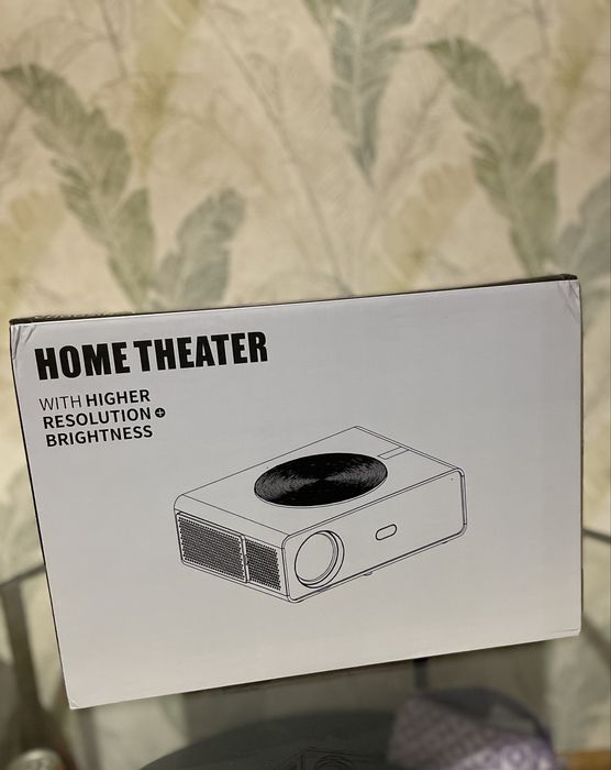 Projektor TouYinder 10A