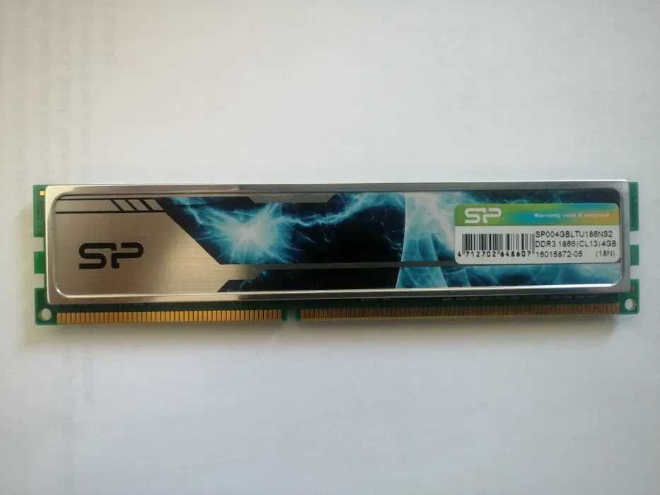 Pamięć RAM 2x4GB DDR3