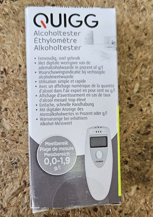 Alkomat/ tester oddechu