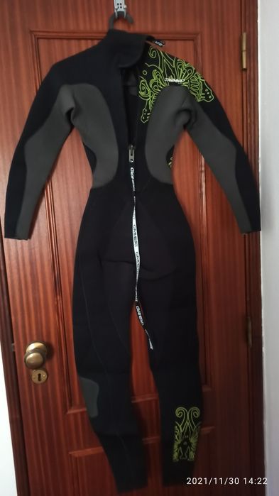 Fato surf 3.2 senhora