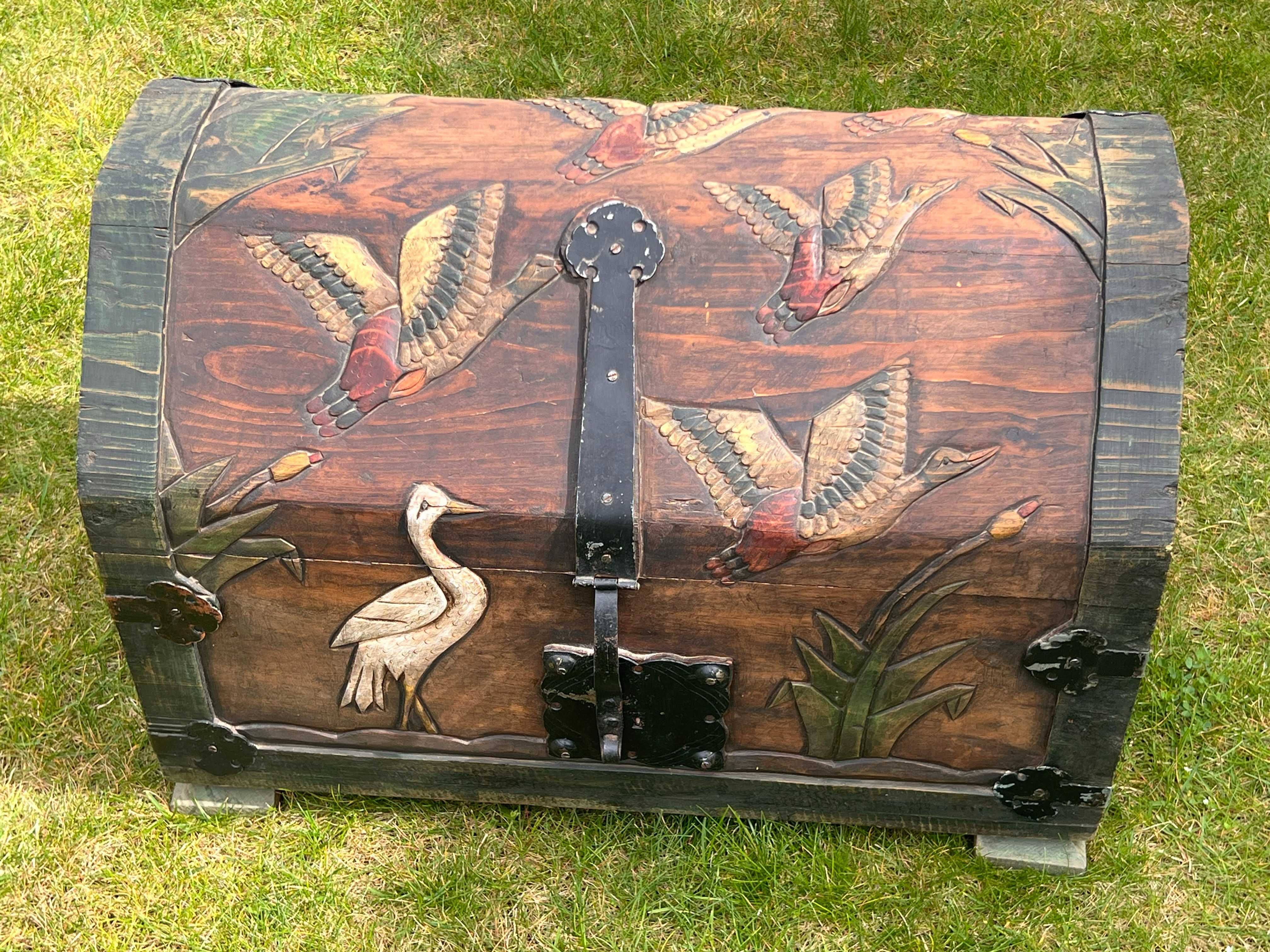 Skrzynia drewniana kufer rustical handmade rzeźbiona