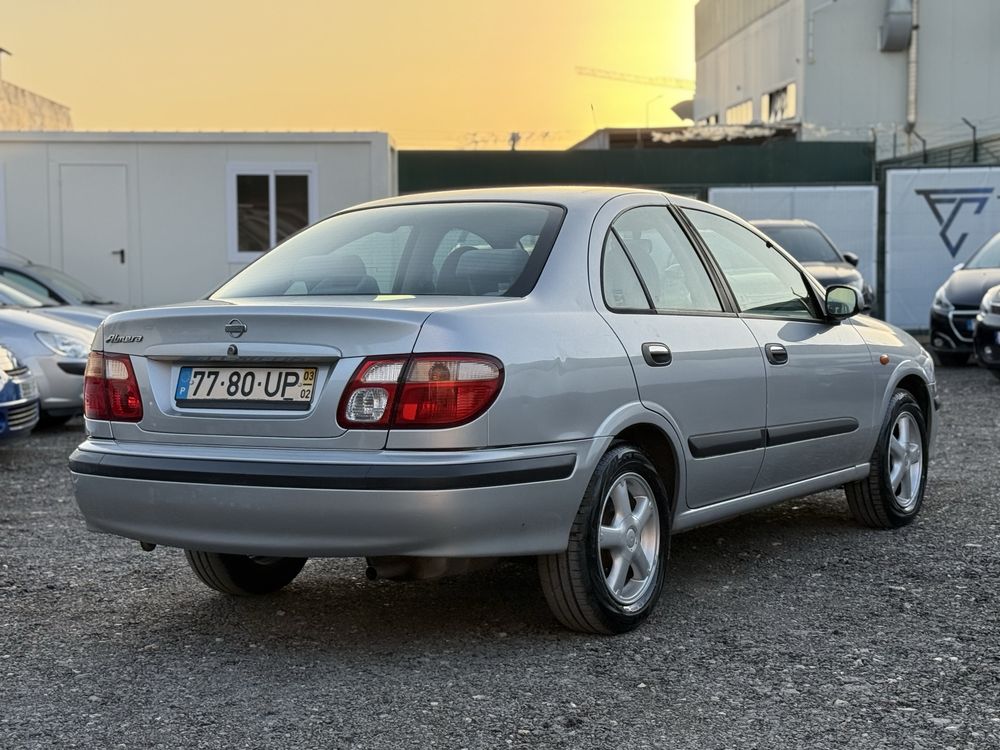 Nissan Almera 1.5 / 85.000km / AC