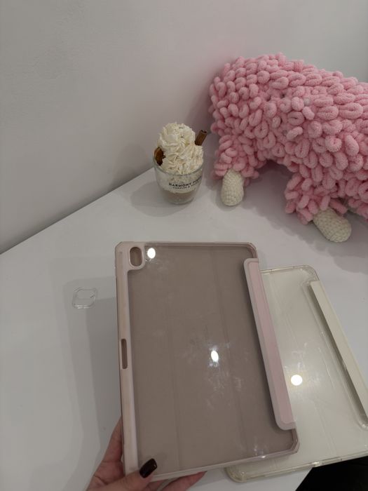 Чохли на iPad 11