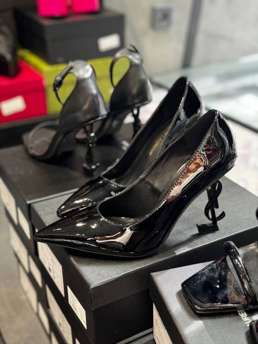 Туфлі слінгбеки ysl saint laurent різні