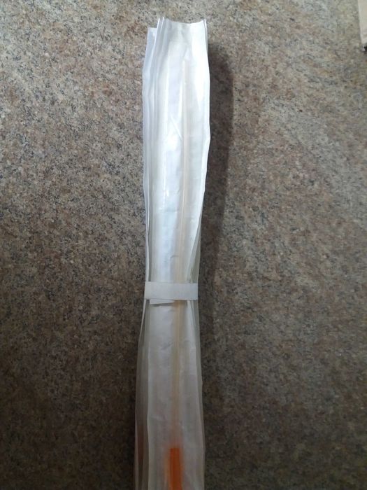 Stare rurki wężyki z cewnika 8 szt.za  nieużywane