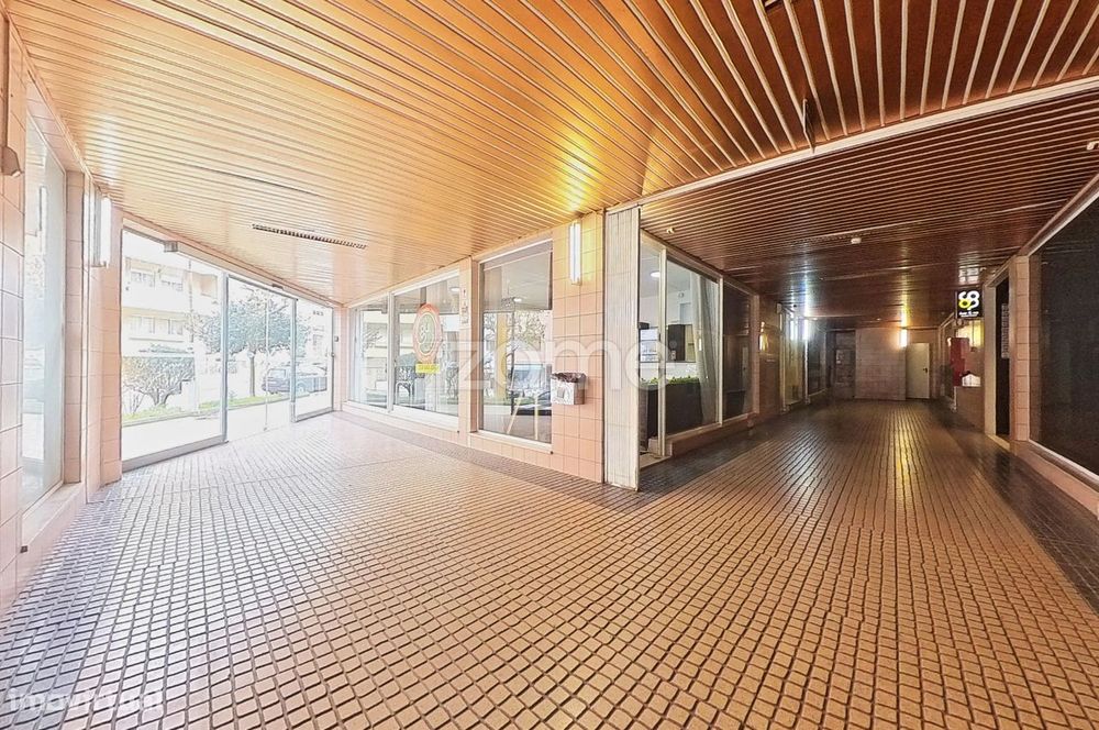 Restaurante com 78m² na Rua Cruz de Pedra, Braga