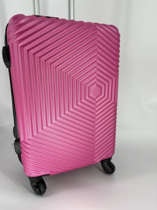 Nowa walizka kabinowa M - Galanteria Matejko