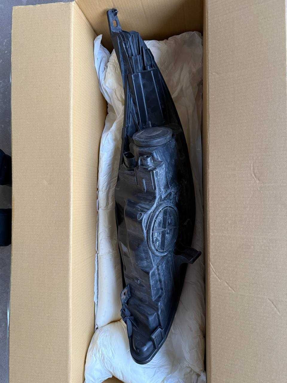 Lampy lewy i prawy przód ford fiesta mk7