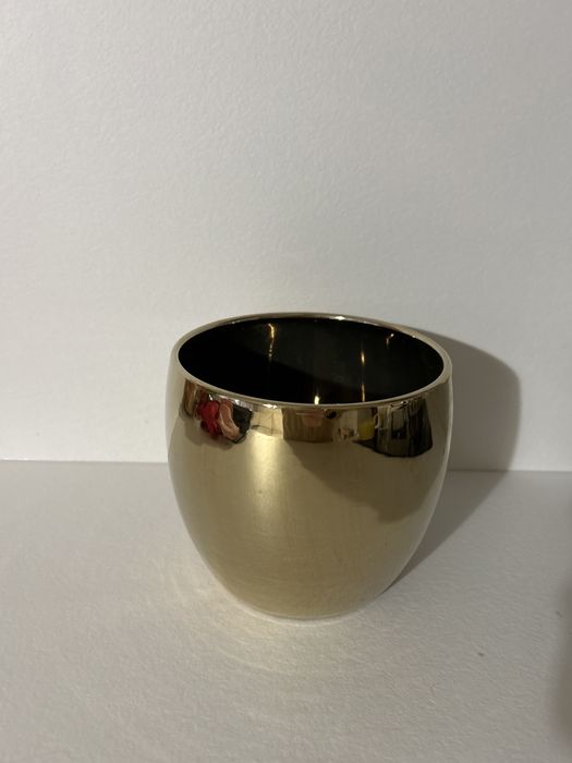 doniczka złota nowa