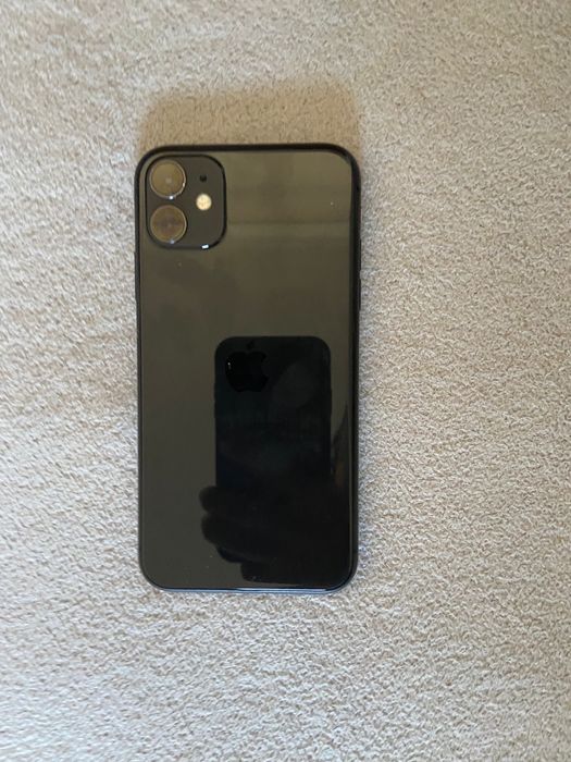 Iphone 11 64Gb sem face id.