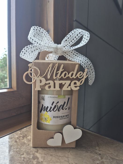 Miód pszczeli z własnej pasieki.