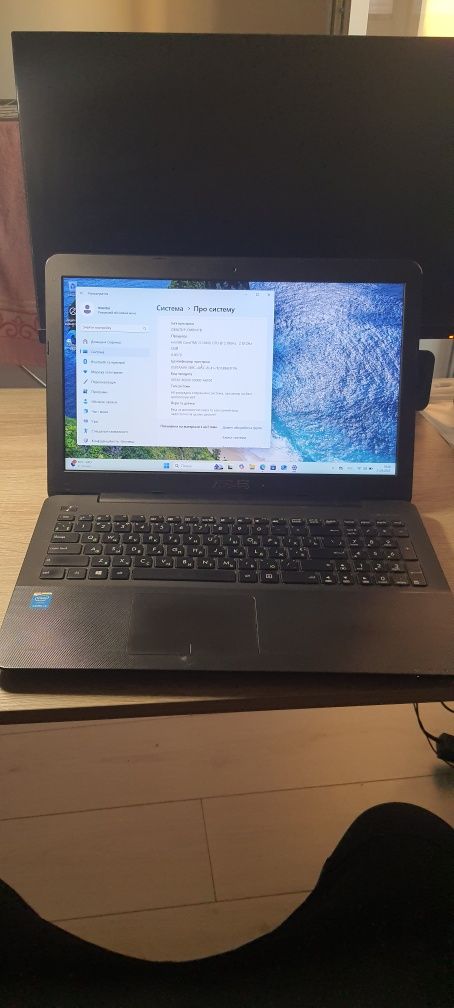 Ноутбук Asus 15 X554L