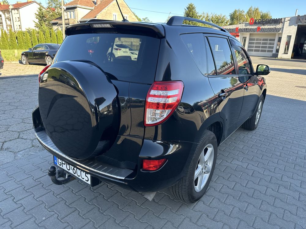 Toyota RAV4 2.0 158KM LPG automat 4x4 HAK 2010r.