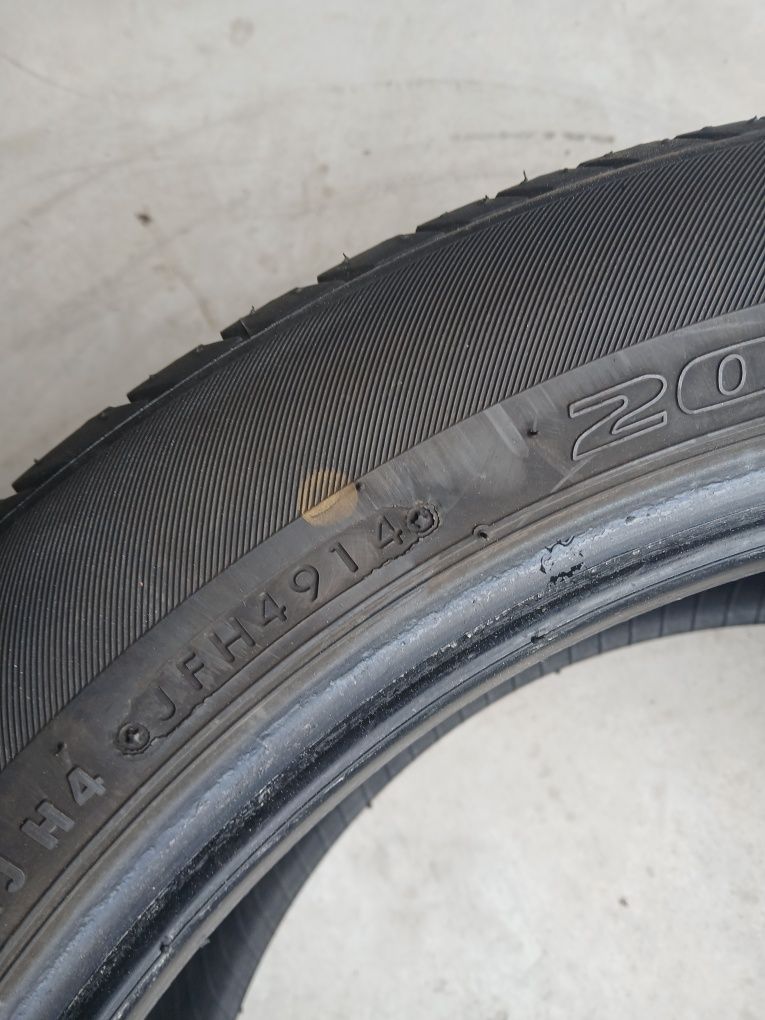 2 pneus 205 50 r17 Bridgestone