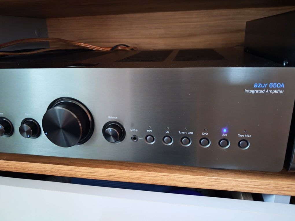 Cambrige Audio Azur 650A stan gabinetowy