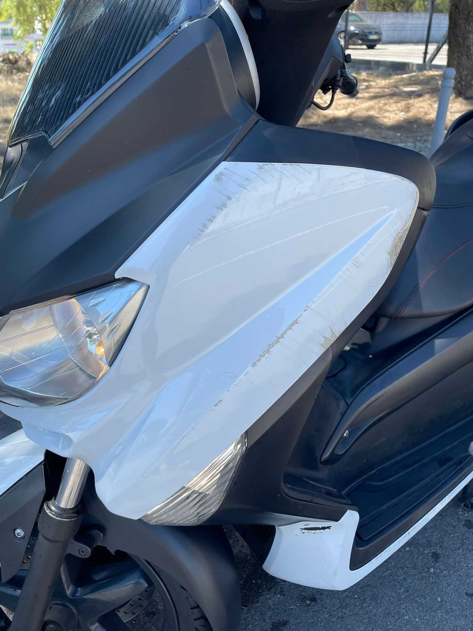 Yamaha XMAX 250 Sport
