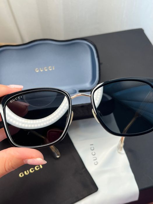 Сонцезахисні окуляри Gucci