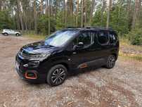 Citroen Berlingo 1,5 hdi 2019 automat Super Stan