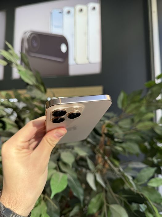 iPhone 16 Pro Max 256GB Desert Titanium