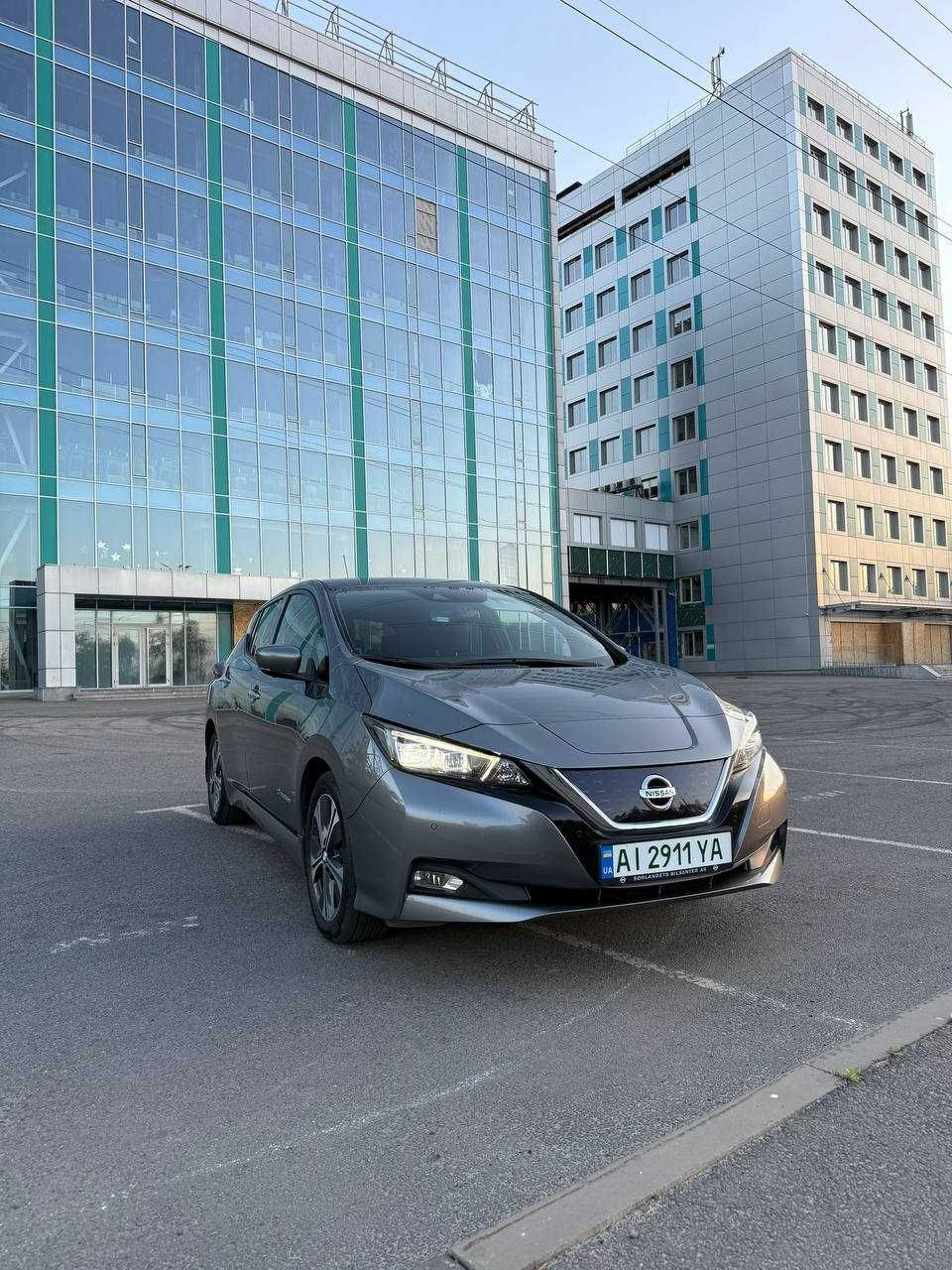 Nissan Leaf 2019, 40kW, 93%SOH. 92т КМ пробега.