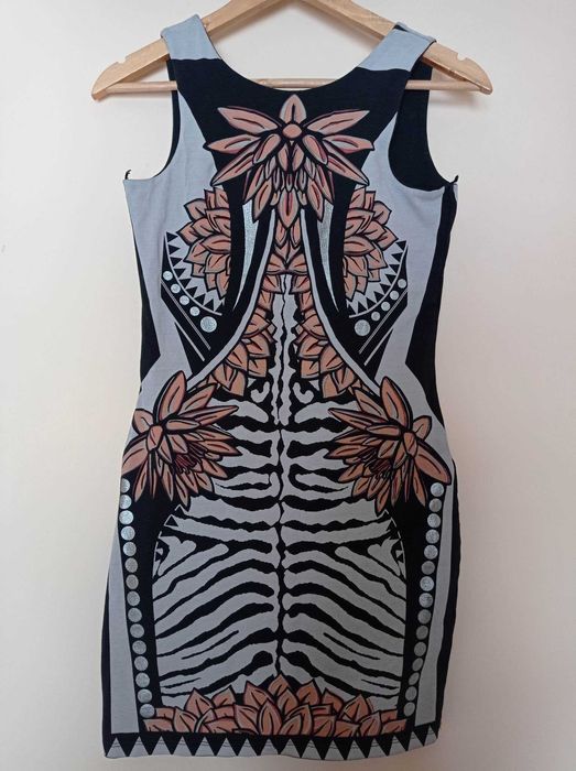 Sukienka marki River Island