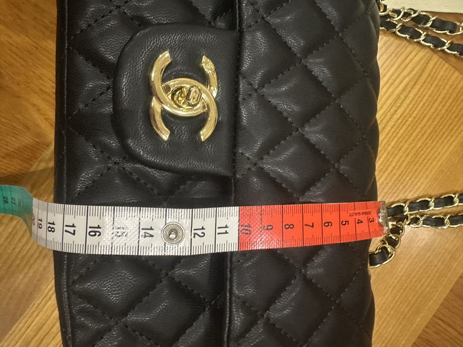 Сумка Шанель. Дуже зручна.