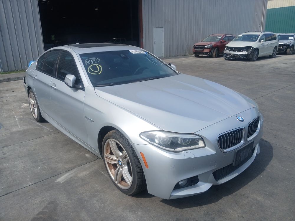 Разборка BMW F10 535i бампер М пакет, фара, крыло