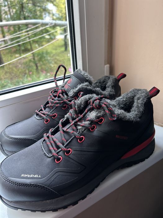 Чоловічі кросівки зимові