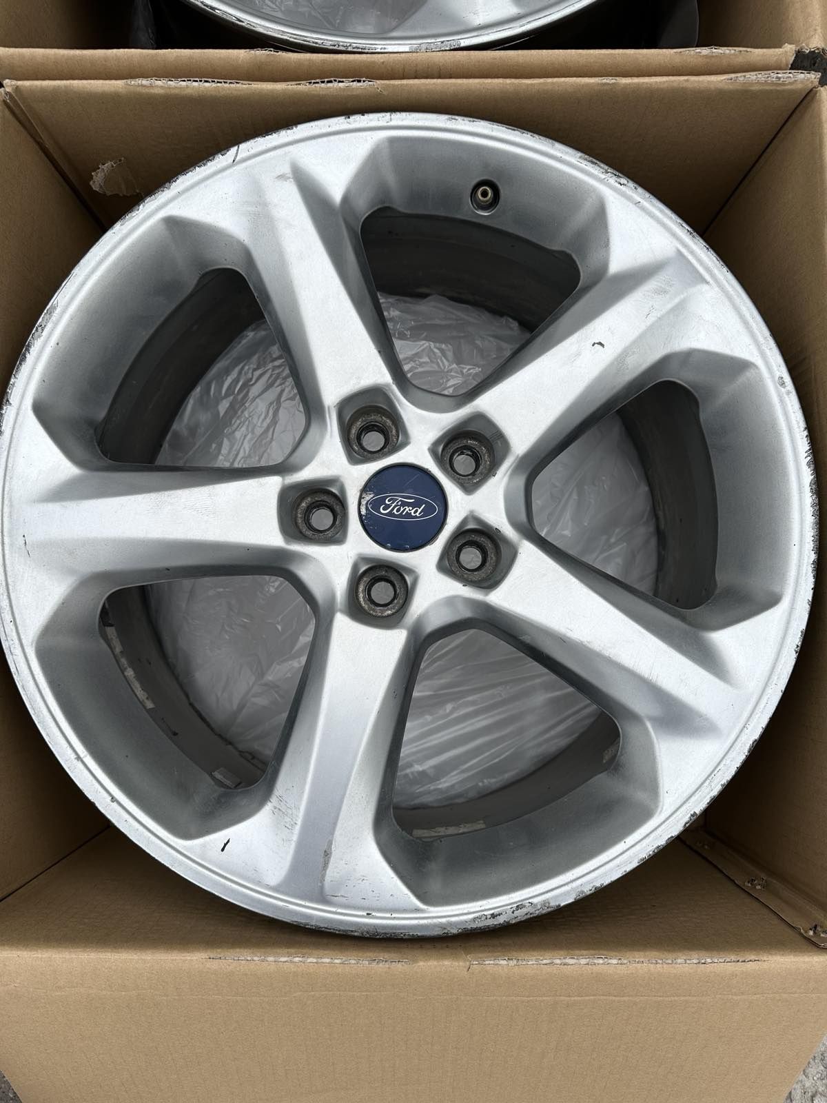 Диски Форд Fusion r18