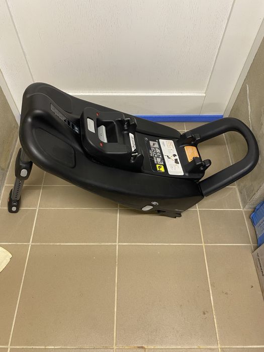 Nosidełko z bazą Isofix