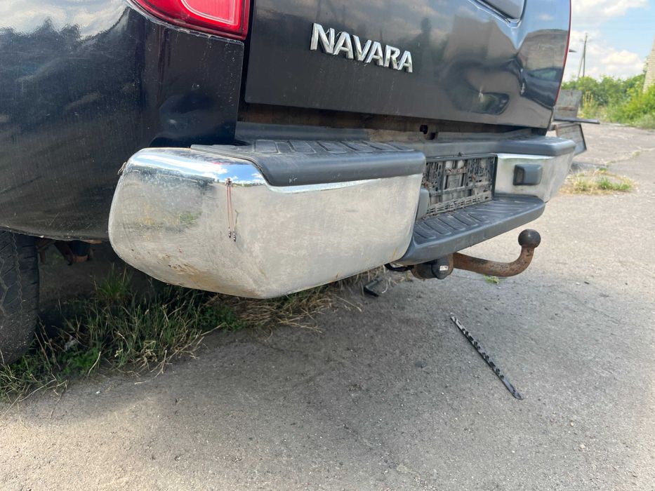 Бампер задній взборі комплектний Nissan Navara D40 Ниссан Навара Д40