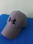 Under armour чоловіча бейсболки ,розмір M/L