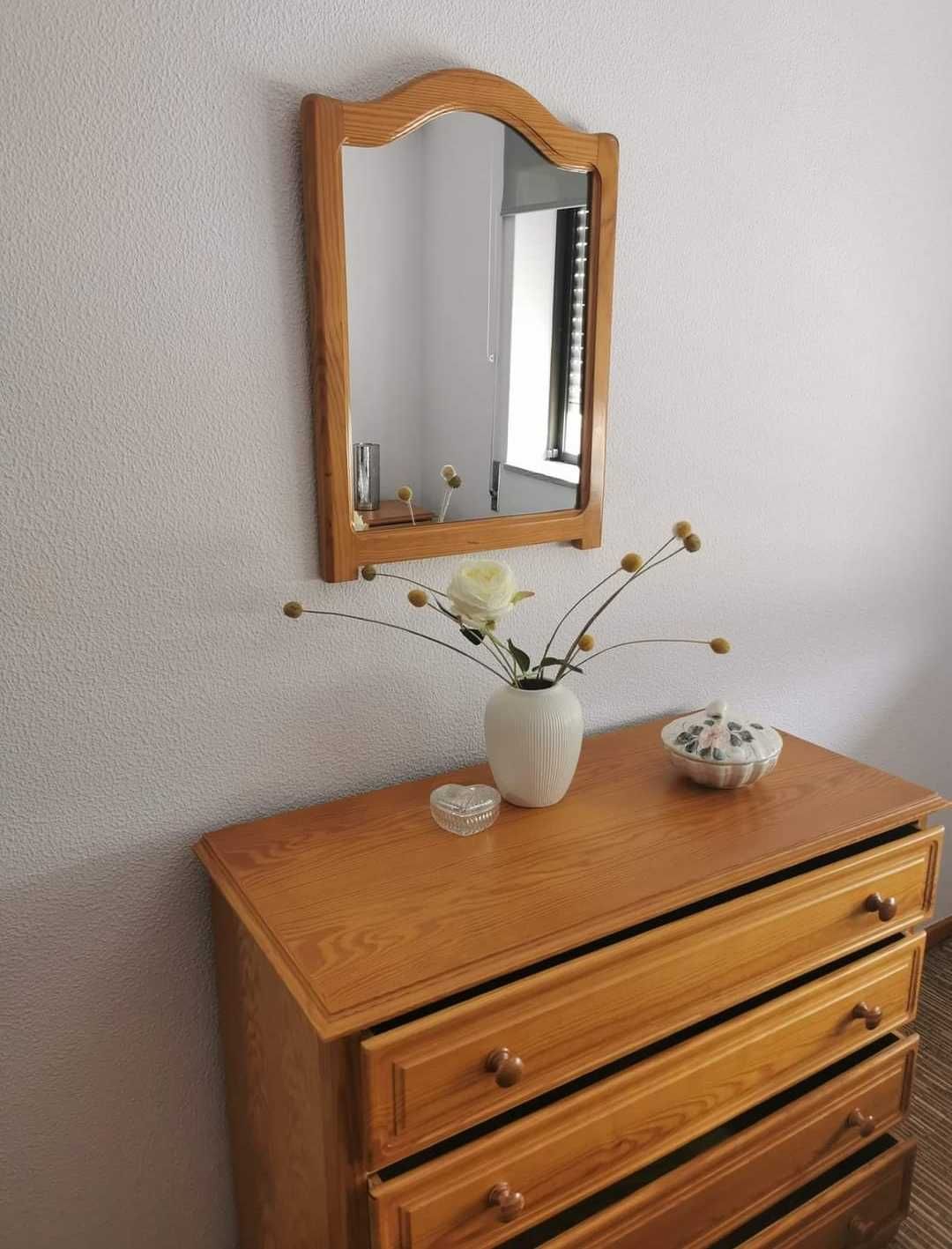 espelho madeira estimado