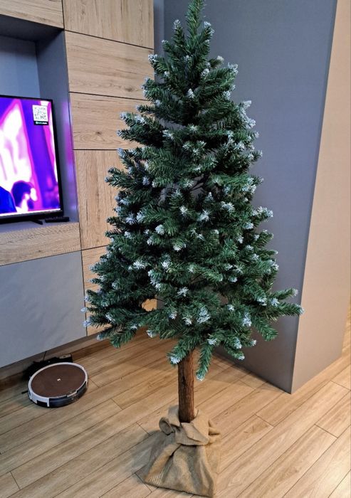 Ośnieżona choinka sztuczna na pniu 180 cm gęsta piękna sosna diament