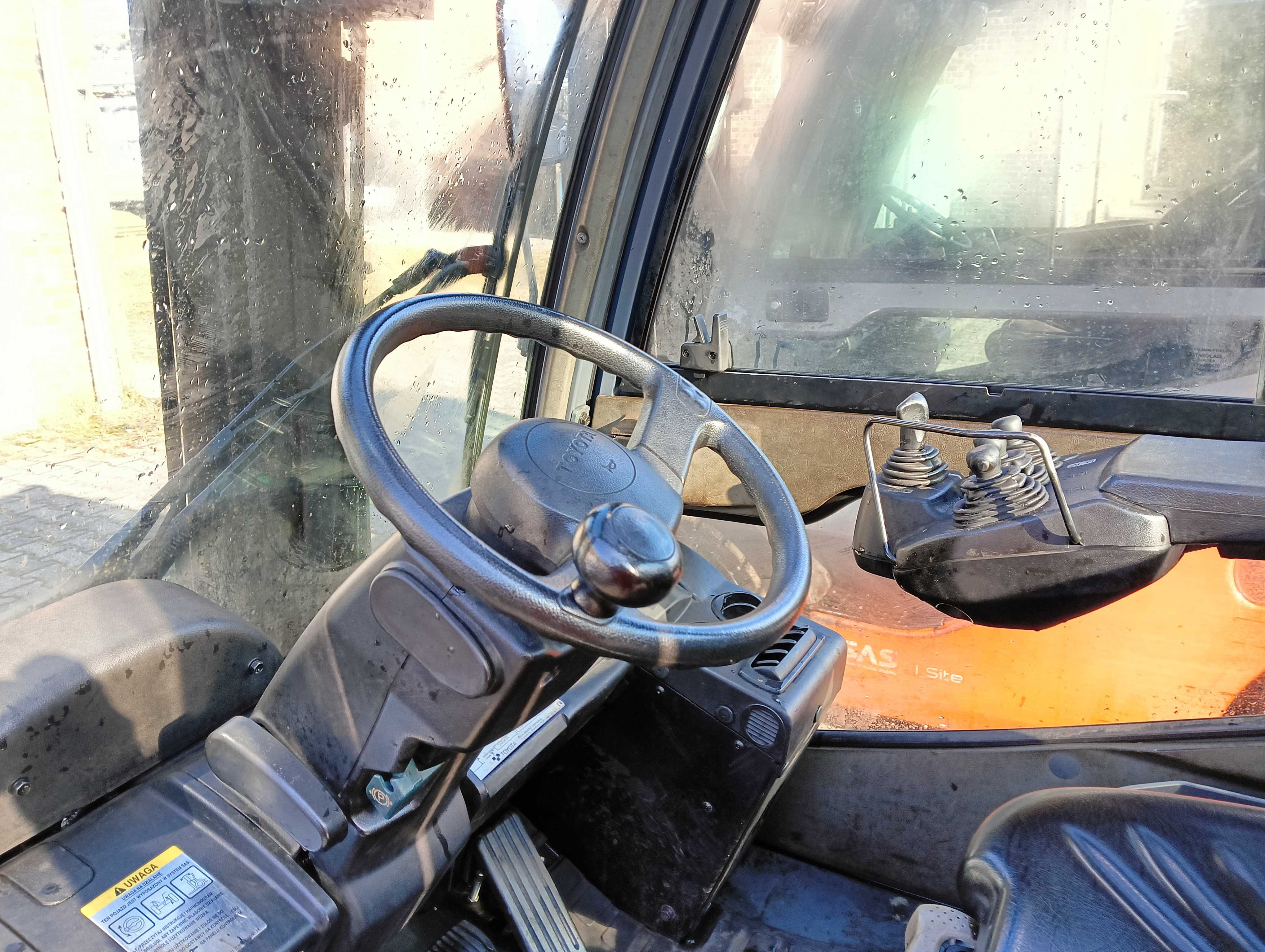 Toyota 02-8FGF25