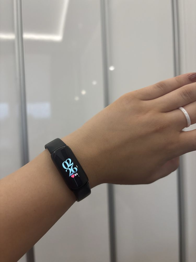 Fitbit Inspire 3 opaska smartband smartwatch