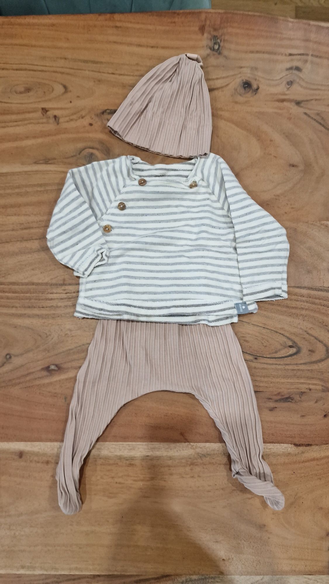 Conjunto bebe Snug by Laranjinha