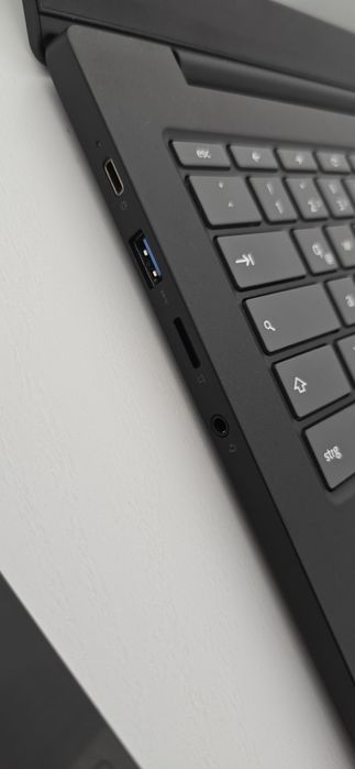 Lote 2 Computadores portáteis lenovo