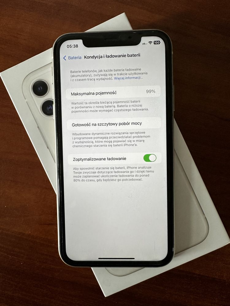 IPhone 11 biały 64GB bateria 99%