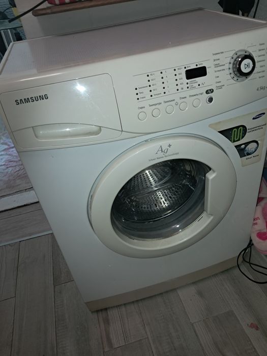 Продам машинка стиральнаясамсунг