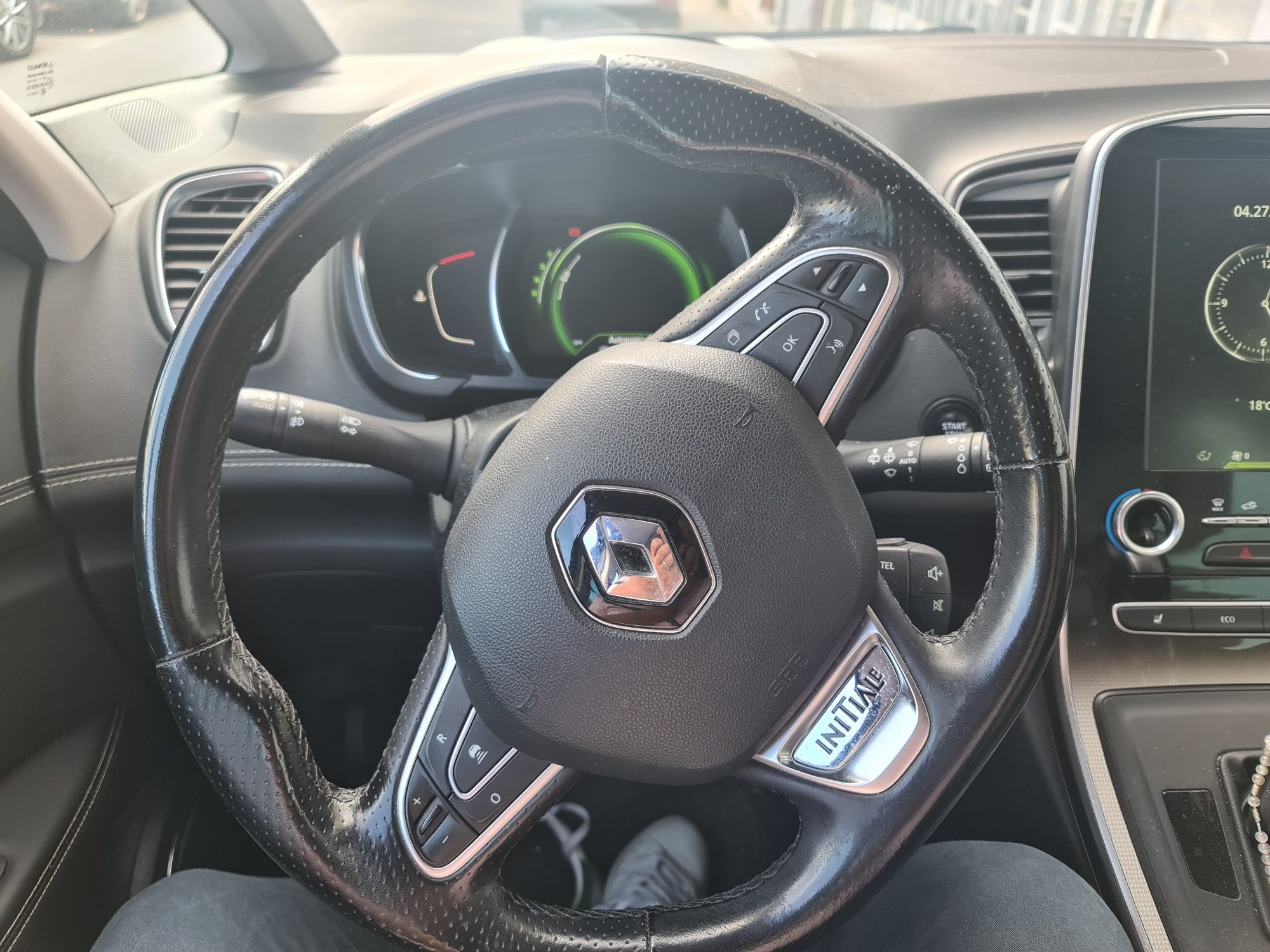 Renault Initiale paris