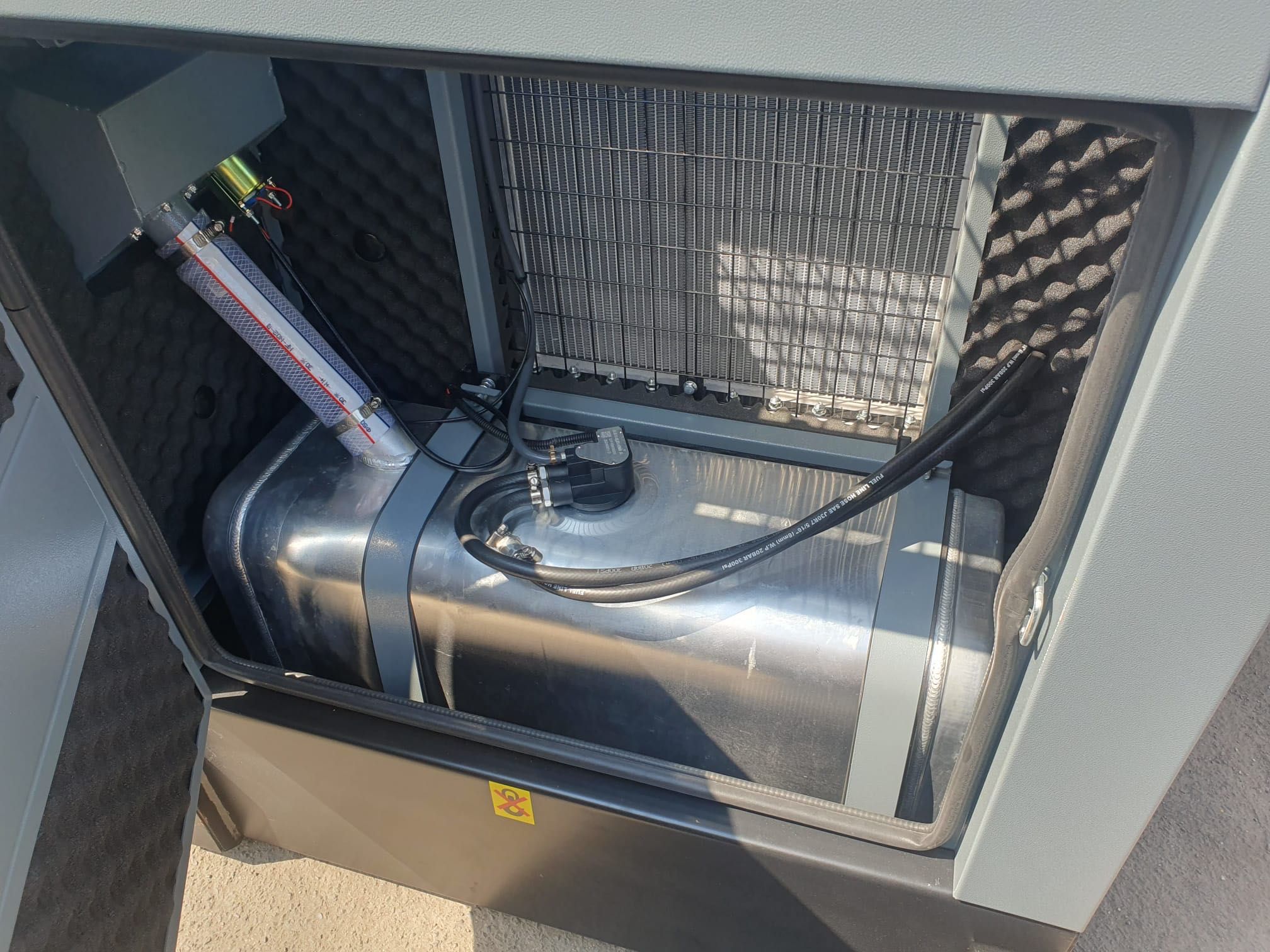 Agregat prądotwórczy 40 kVA 32 KW ATS/SZR nieużywany 23.000zł