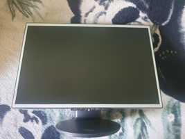 Monitor Fujitsu-Siemens 900W